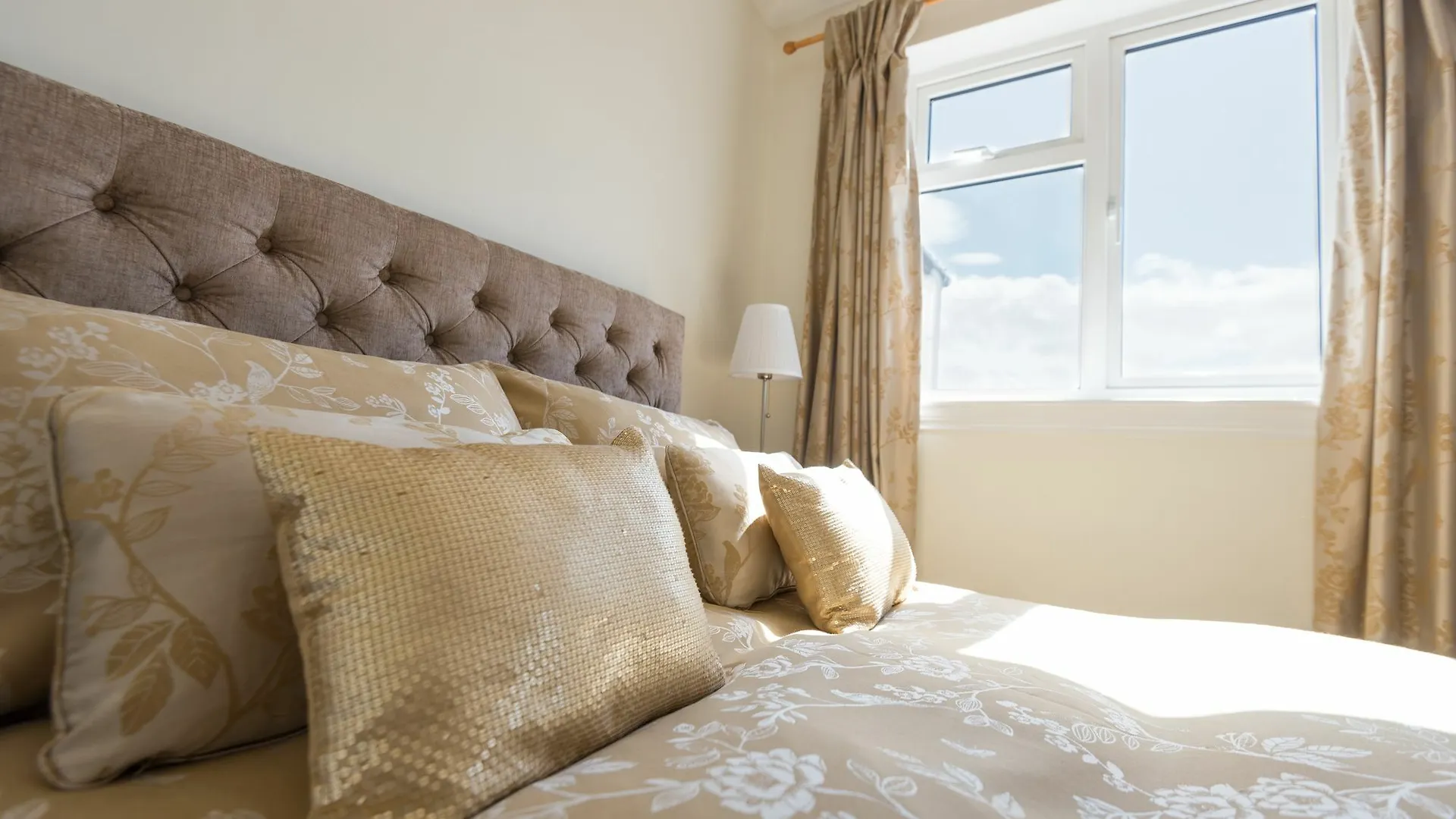 *** Hotel Deighton Lodge United Kingdom